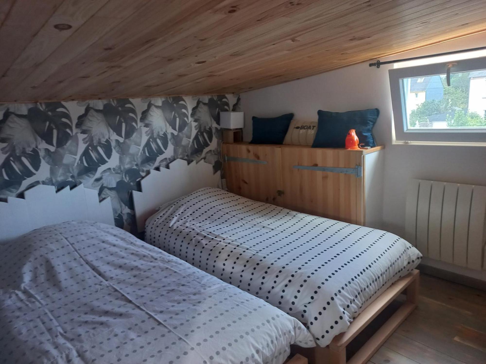 Studio Bois Independant Au Calme Concarneau Esterno foto